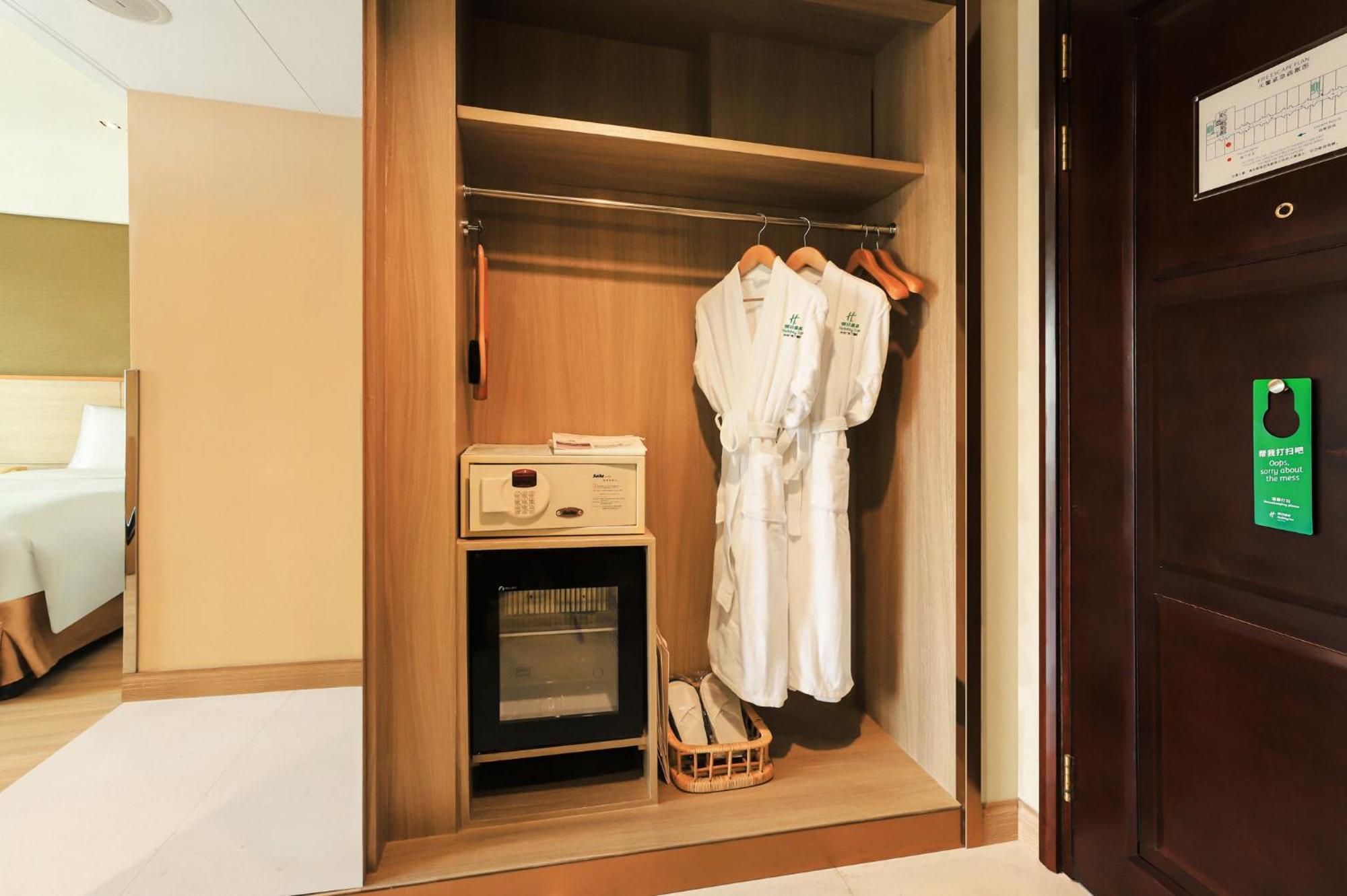 Holiday Inn Shanghai Pudong Nanpu By Ihg Esterno foto