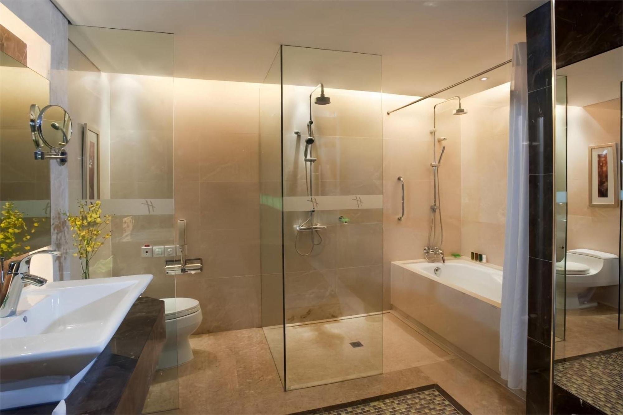Holiday Inn Shanghai Pudong Nanpu By Ihg Esterno foto